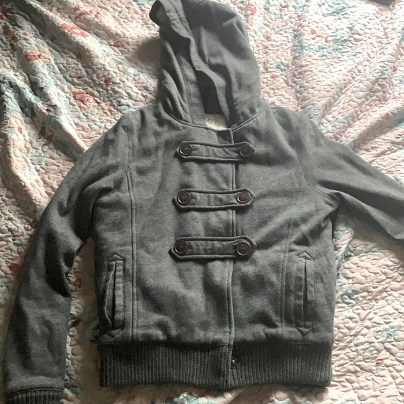 gray fur-buttoned Jacket - Picture 4 of 7